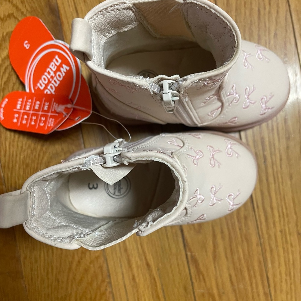 Chelsea‎ boots with Pink Bows toddler size 3 - Picture 4 of 8